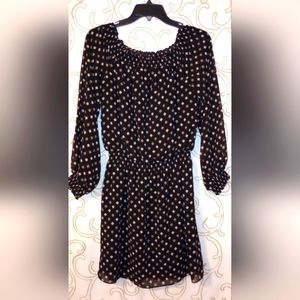 White House Black Market off shoulder dress. Size small. Like new